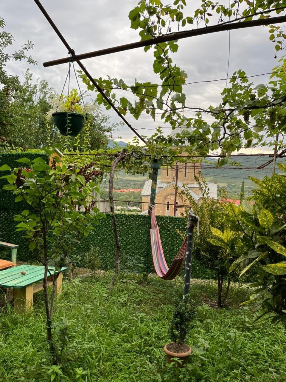 Garden And Panorama 호텔 Mtsʼkhetʼa 외부 사진